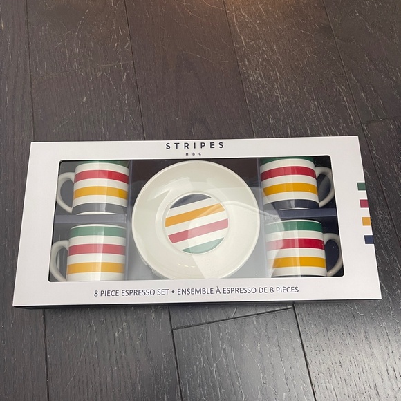 NEW RARE Hudson's Bay Company 8pc Expresso Cup Set with Iconic Stripes HBC - Picture 2 of 3